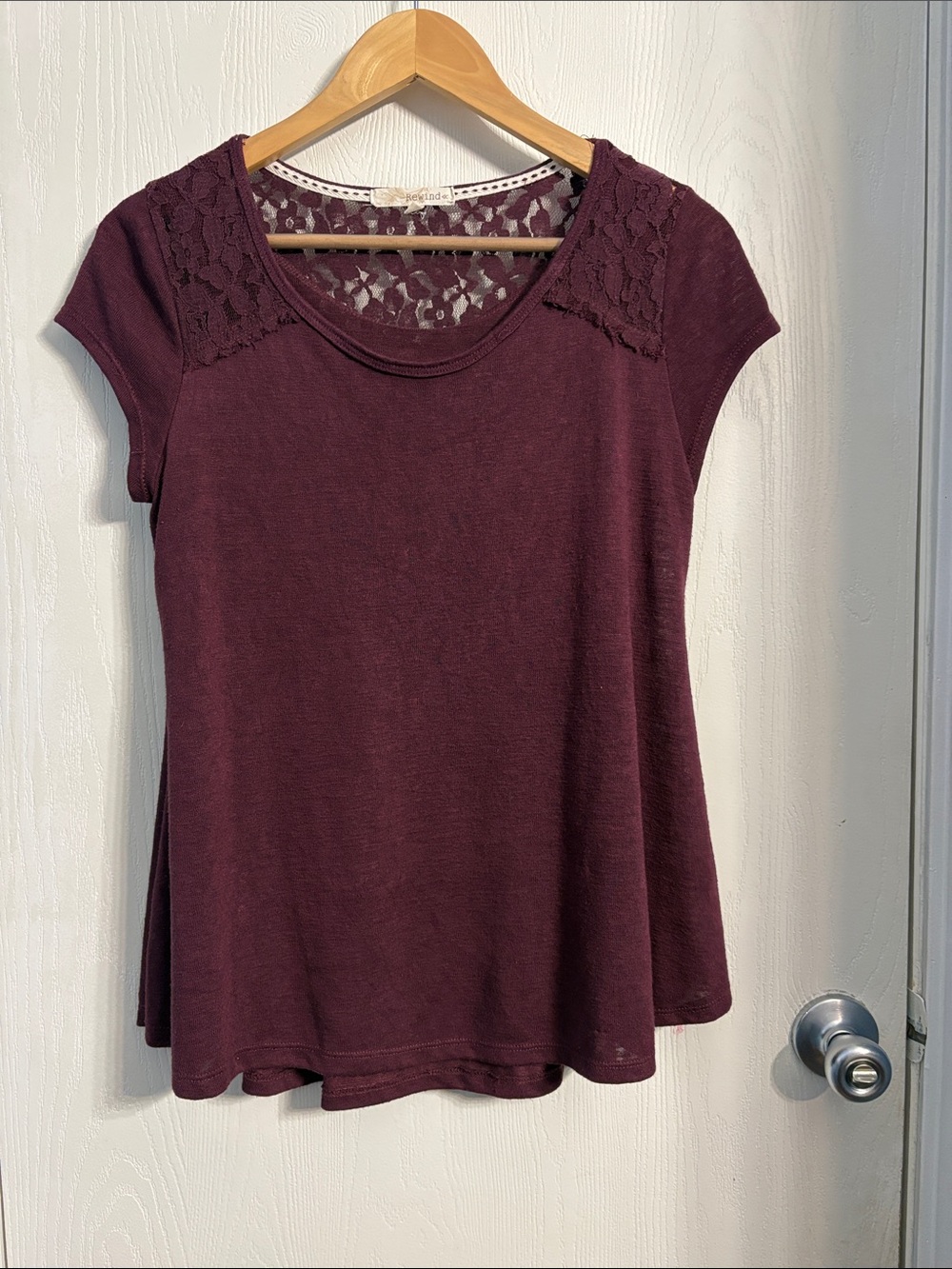 Rewind Lace Yoke Cap Sleeve Tunic - Burgundy